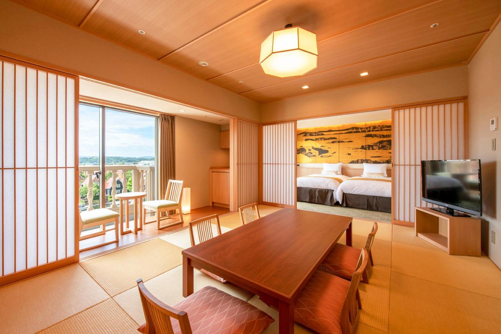 Hotel Okura Jr Huis Ten Bosch Sasebo Exteriér fotografie A Japanese-style room at the hotel