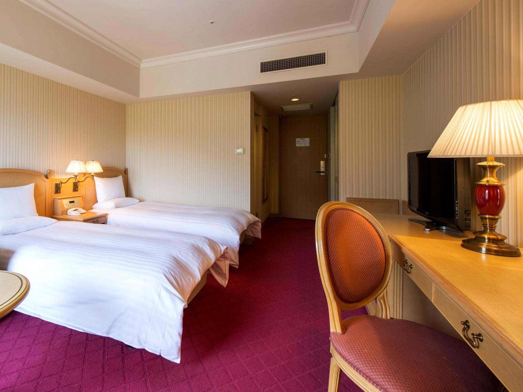 Hotel Okura Jr Huis Ten Bosch Sasebo Exteriér fotografie A room at the hotel